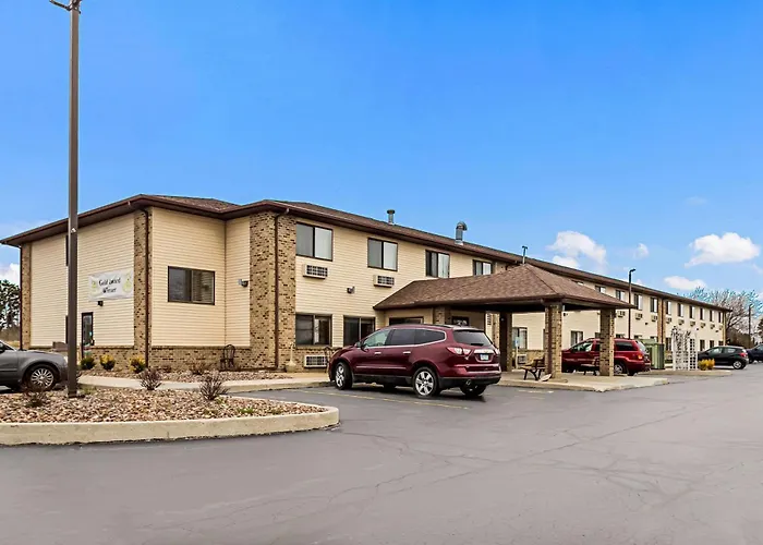 Quality Inn Sheboygan North I-43