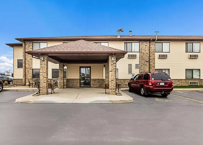 Quality Inn Sheboygan North I-43